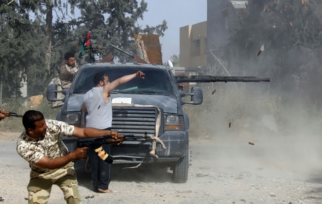 HRW: Loyalis Haftar Gunakan senjata yang Dilarang Internasional di Perumahan Tripoli